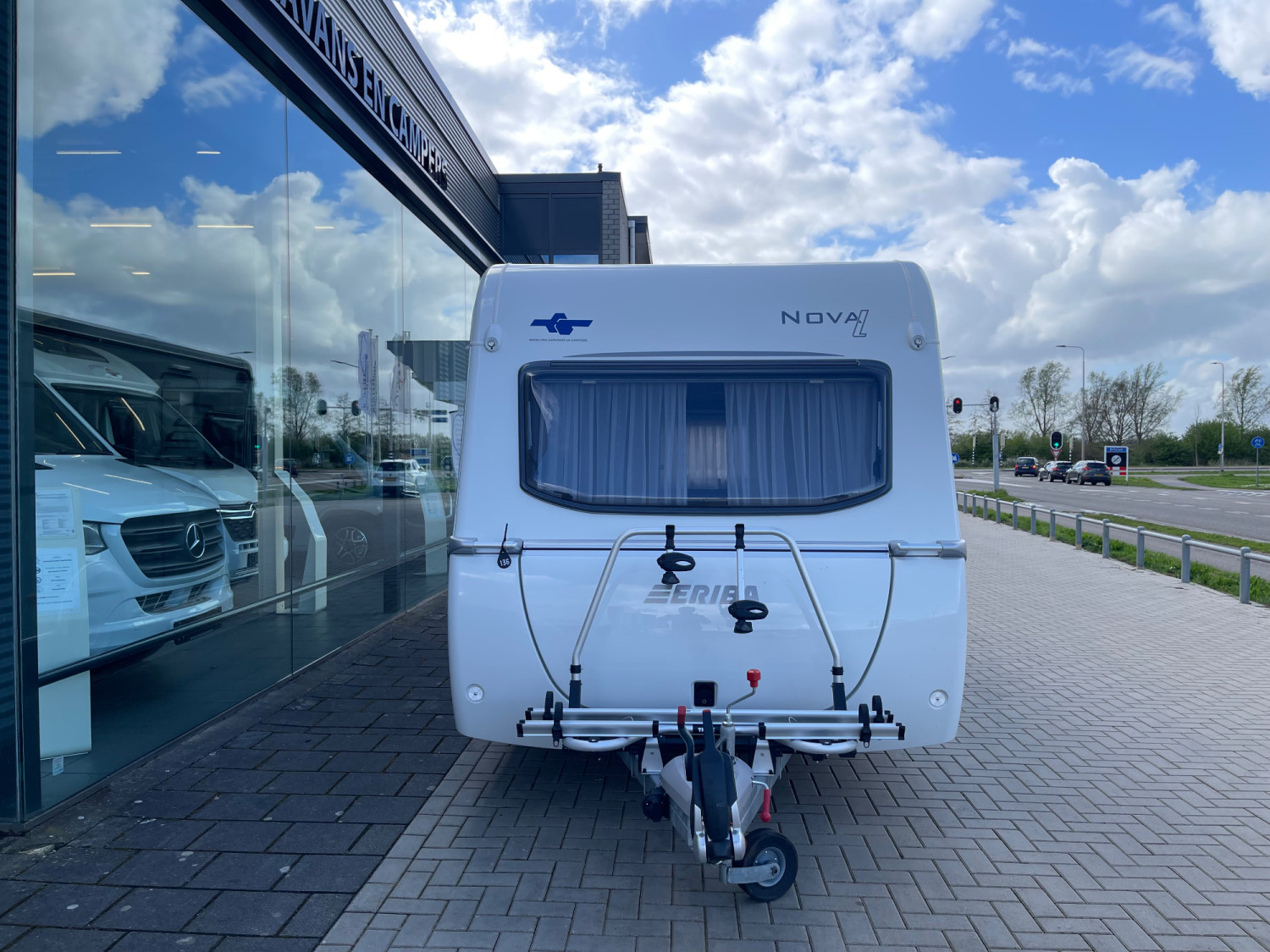 Eriba Nova Light 470