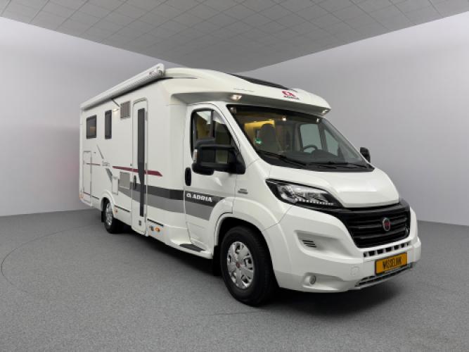 Adria Coral Plus 670 SL COMPLEET Enkele bedden Automaat 150PK