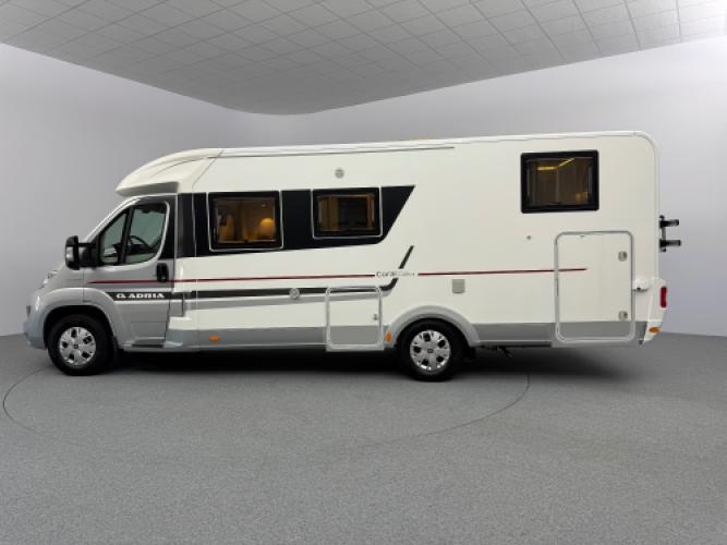Adria Coral S 670 SL