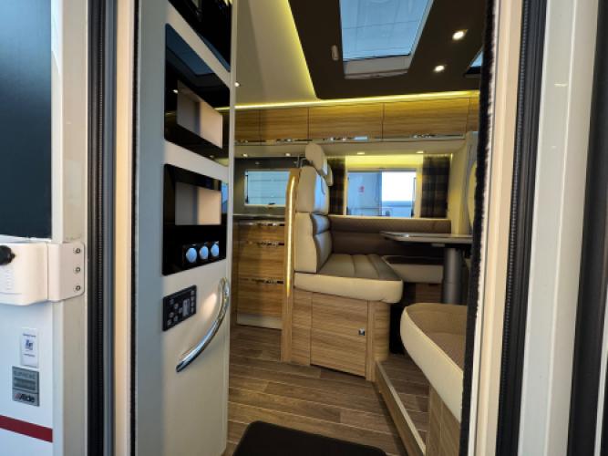 Adria Coral S 670 SL