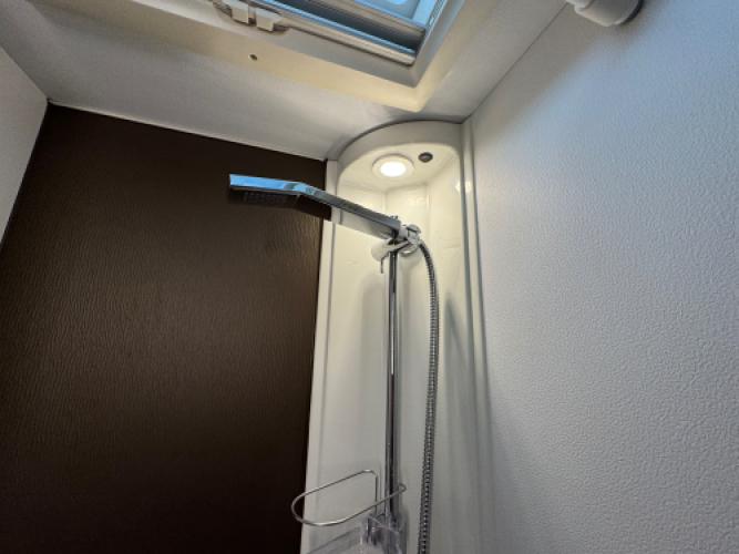 Adria Coral S 670 SL