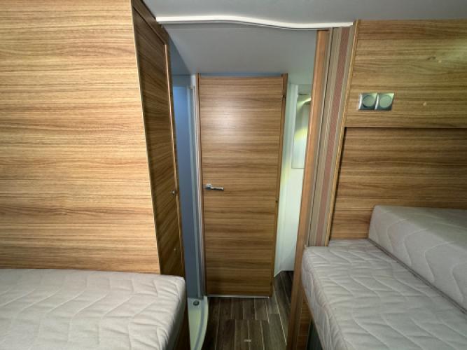 Adria Coral S 670 SL