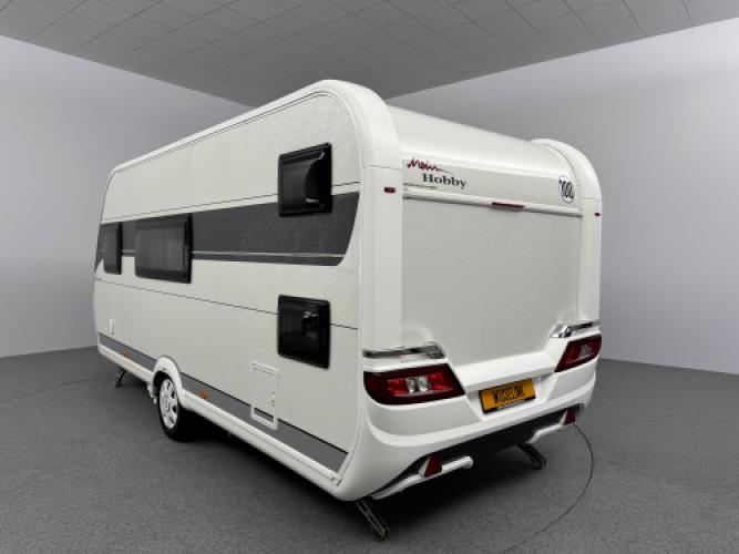 Hobby De Luxe 490 KMF