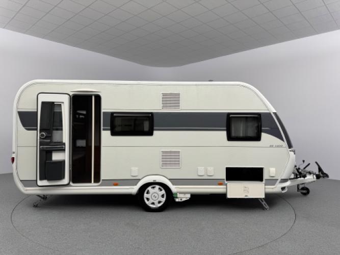 Hobby De Luxe 490 KMF