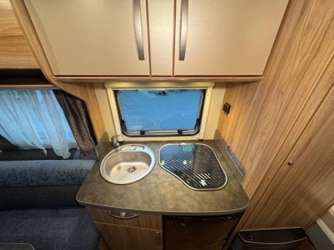 Eriba Nova Light 470