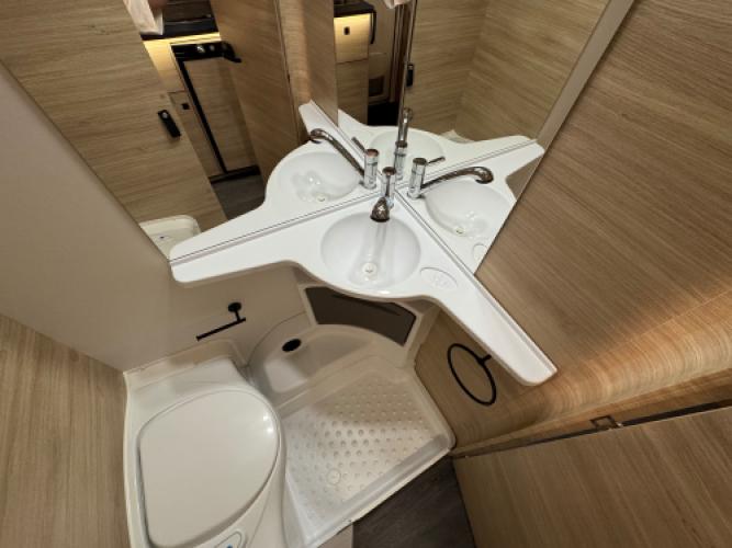 Caravelair Antares Titanium 450