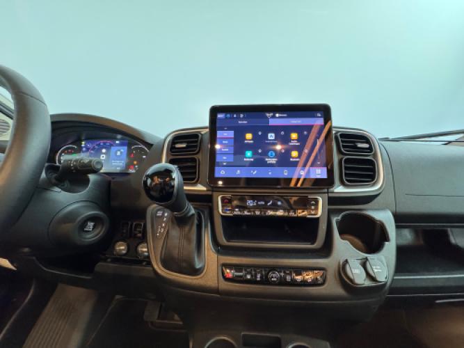 Malibu Van Diversity 640 LE K Charming GT Skyview