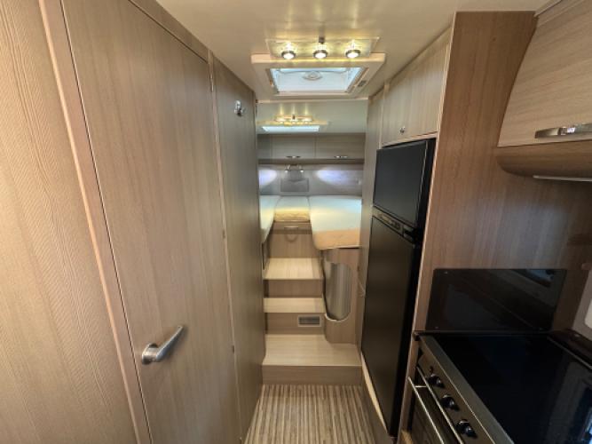 Adria Matrix Supreme M 687 SL