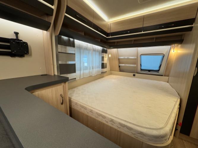 Hobby De Luxe Edition 560 KMFe