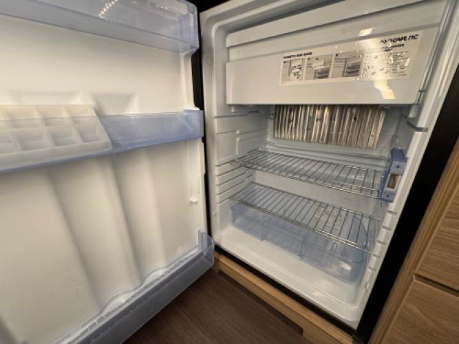 Knaus Südwind 460 EU
