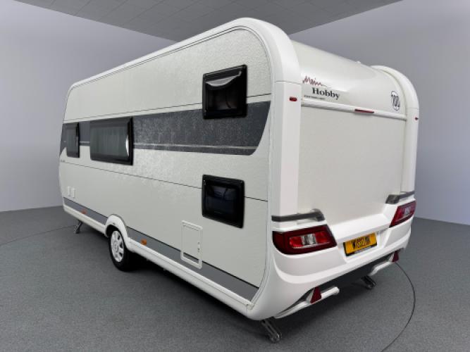 Hobby De Luxe 490 KMF