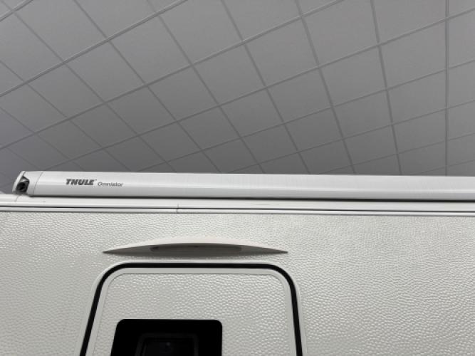 Hobby De Luxe 490 KMF