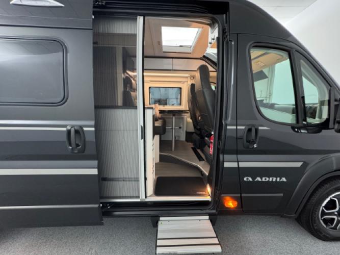 Adria Twin Supreme 640 SGX