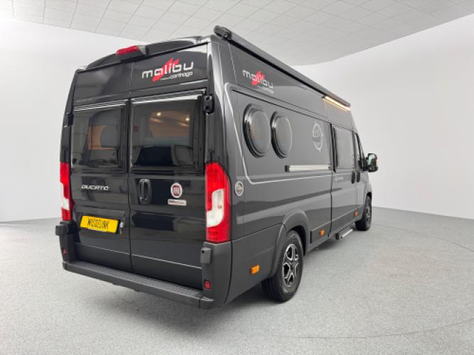 Malibu Charming Van 640 LE Skyview