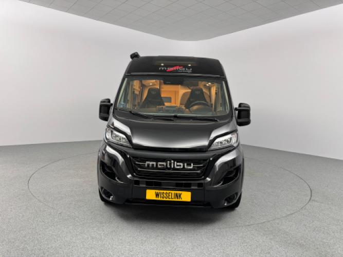 Malibu Charming Van 640 LE Skyview