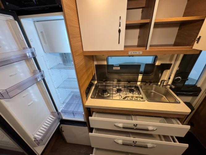 Hobby De Luxe 495 UL