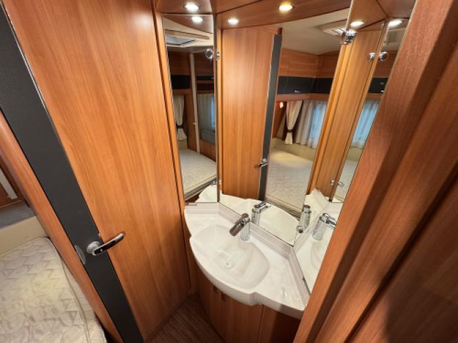 Hobby De Luxe 400 SFe