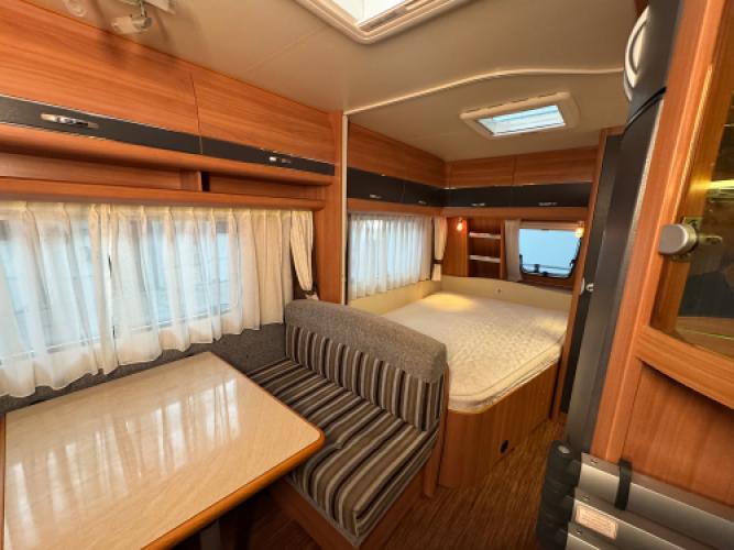Hobby De Luxe 400 SFe