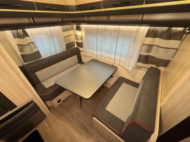 Hobby De Luxe Edition 440 SF