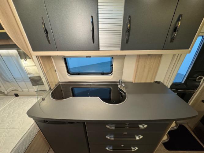 Hobby De Luxe Edition 440 SF