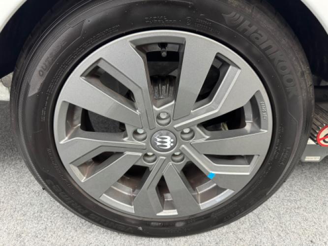 Knaus Sport 450 FU Silver Selection