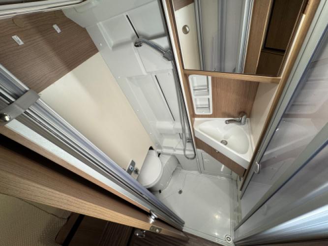 Malibu Van 640 LE Charming