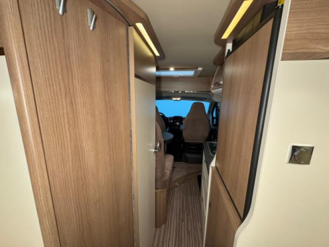 Malibu Van 640 LE Charming