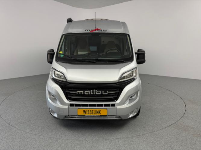 Malibu Van 640 LE Charming