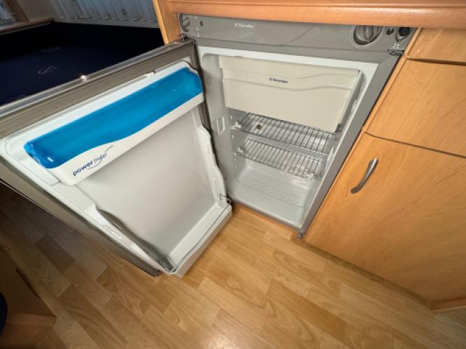 Hobby De Luxe 495 UL