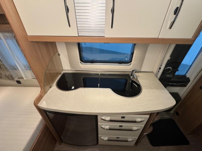 Hobby De Luxe 455 UF