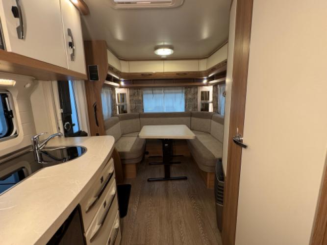 Hobby De Luxe 455 UF