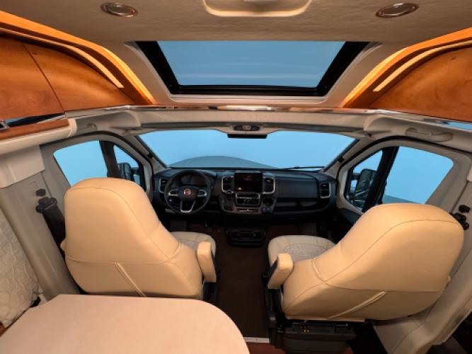 Malibu Van charming GT skyview 640 LE Automaat 180 pk