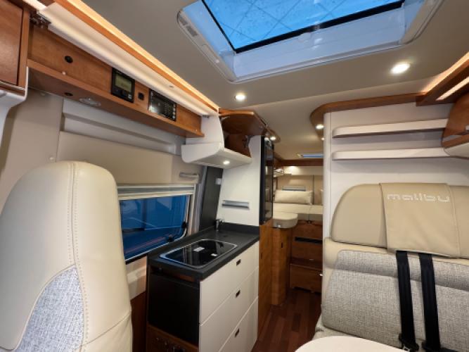 Malibu Van charming GT skyview 640 LE Automaat 180 pk