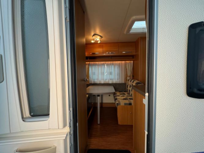 Hobby De Luxe 400 SF