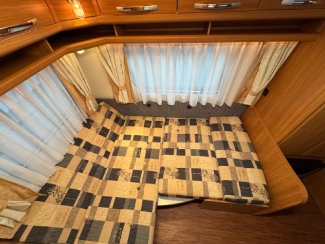 Hobby De Luxe 400 SF