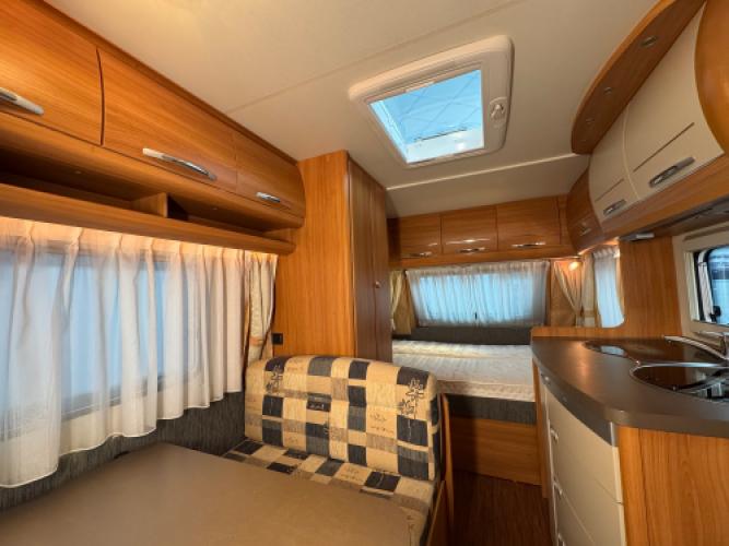 Hobby De Luxe 400 SF