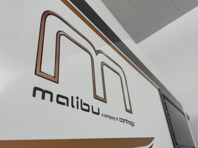 Malibu T 490 RB LE INCL. STALLING