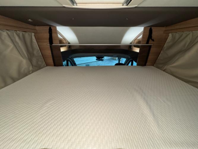 Knaus Live Wave 700 MEG
