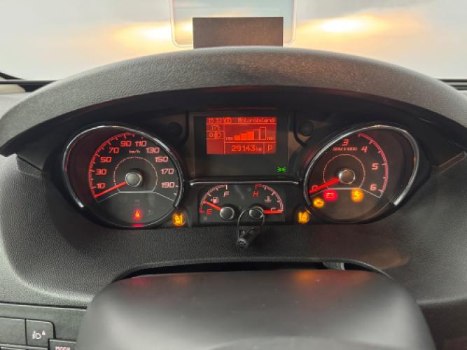 Knaus Live Wave 700 MEG