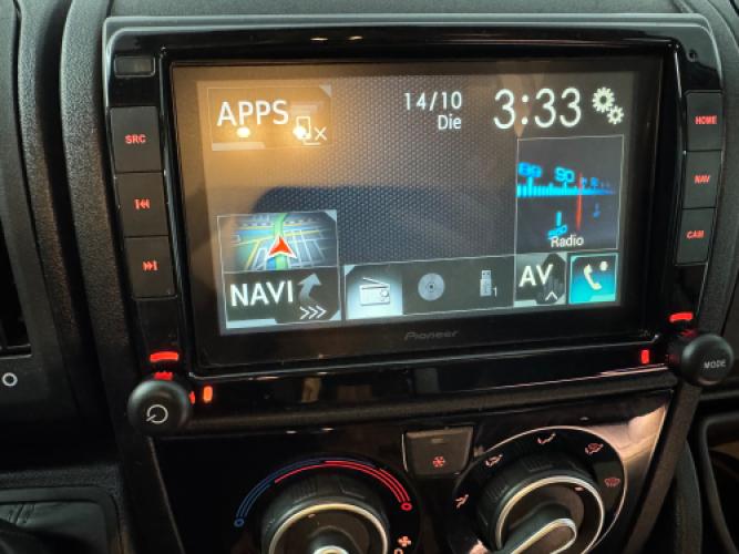 Knaus Live Wave 700 MEG