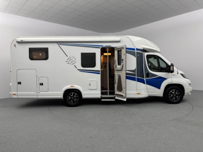 Knaus Live Wave 700 MEG