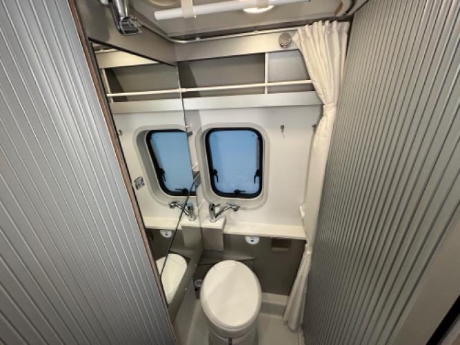 Adria Twin 640 SLX