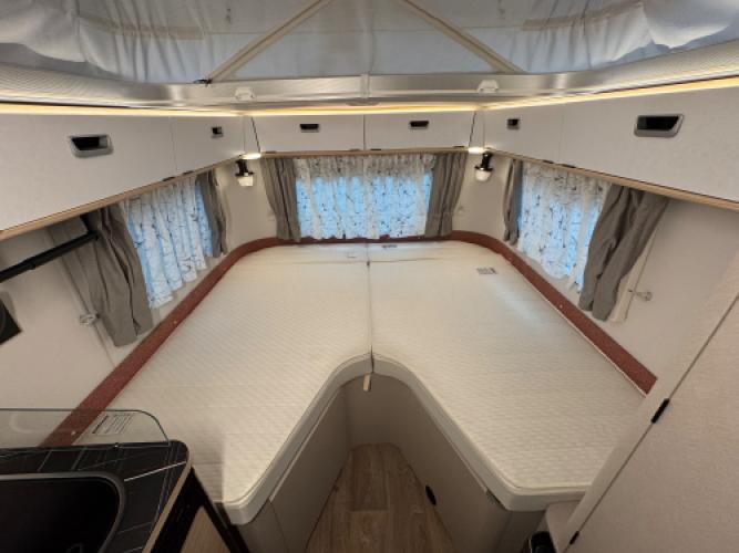 Eriba Touring 542 Tango Red
