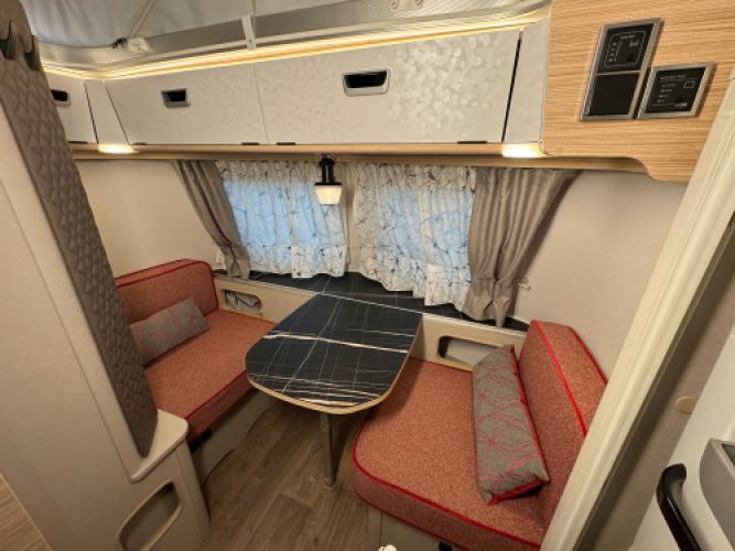 Eriba Touring 542 Tango Red