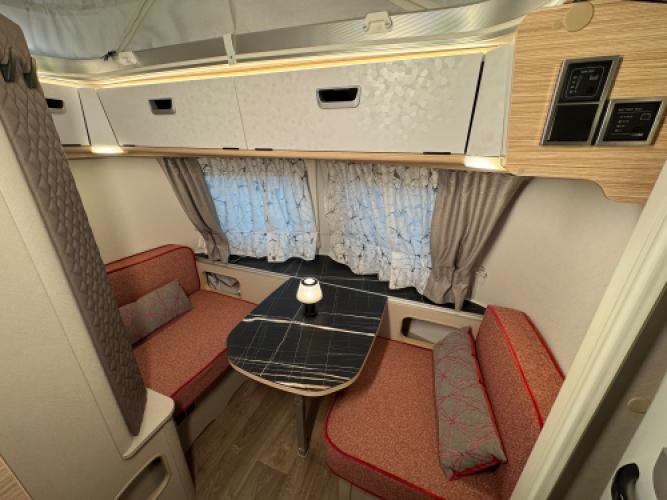 Eriba Touring 542 Tango Red
