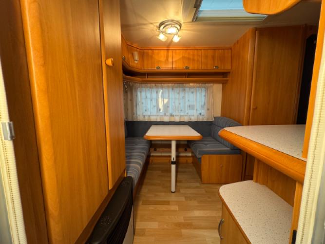 Hobby De Luxe Easy 440 SF