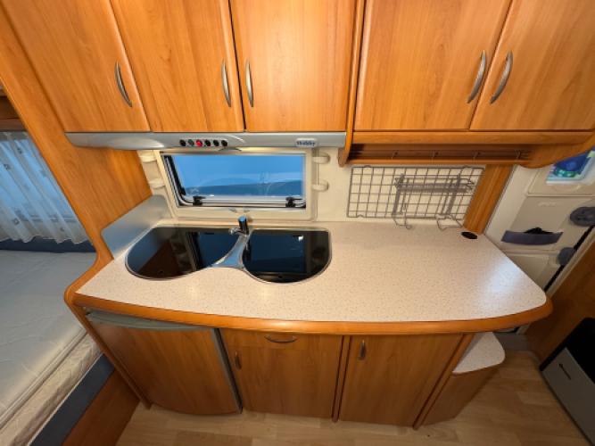 Hobby De Luxe Easy 440 SF