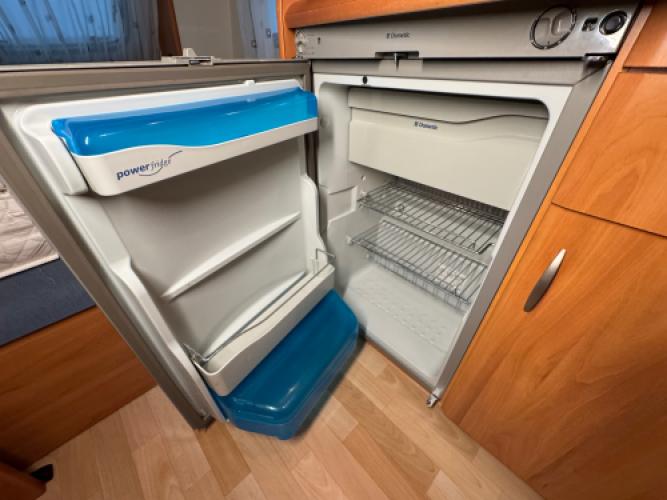 Hobby De Luxe Easy 440 SF