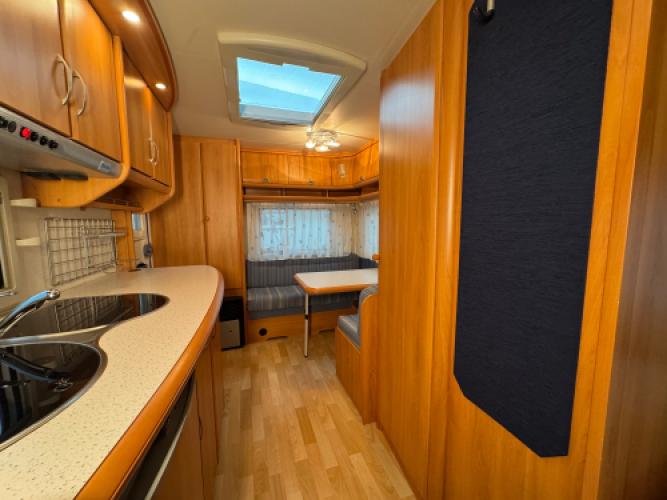 Hobby De Luxe Easy 440 SF