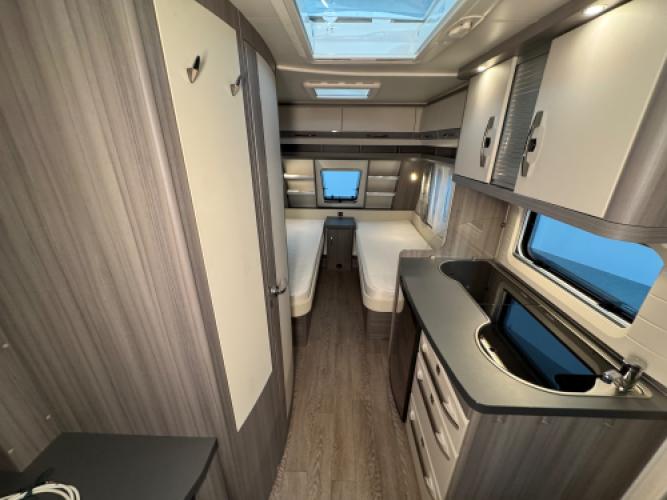 Hobby On Tour 460 DL